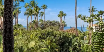 Spacious Kamaole Sands 5-205 condo for sale near Kamaole Beach III in South Kihei, Maui
